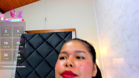 Snapshot of kittyy_babee chatting on September 17, 7:12 pm kitty online show from September 17, 7:12 pm