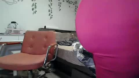 Kittyymaze online show from November 28, 1:25 pm