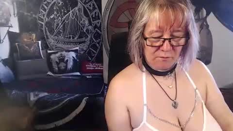 Michelle online show from November 21, 10:39 am