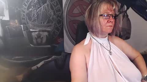 Michelle online show from July 6, 5:15 pm