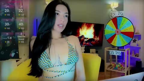 Lisa      online show from October 17, 2:20 pm