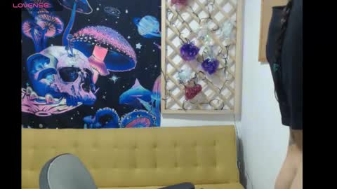 konekokawai online show from March 27, 10:38 am