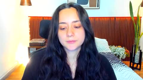 Kora Shadow online show from December 18, 7:51 pm