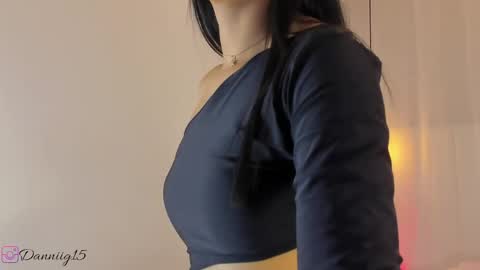 K O S M I C online show from May 1, 1:58 pm