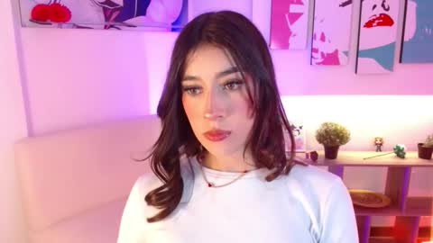 Elizabeth online show from March 11, 12:20 pm