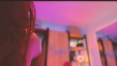 Khloe online show from February 18, 4:00 am