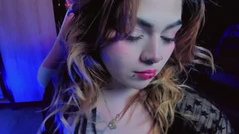 Khloe online show from January 14, 2:38 am