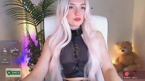 Kris kiskis online show from December 5, 8:32 pm