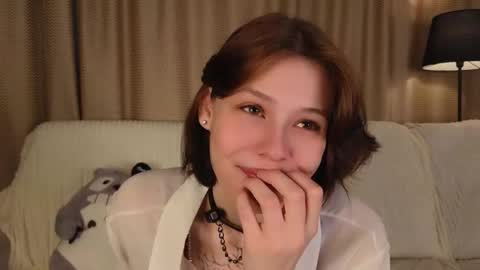 Snapshot of krissyhei chatting on September 18, 1:26 am Sarah online show from September 18, 1:26 am