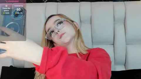 kristal online show from November 27, 1:58 pm