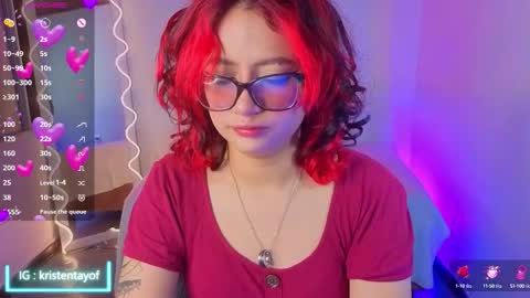 Snapshot of kristen_tay chatting on October 10, 4:06 am kristen_tay online show from October 10, 4:06 am