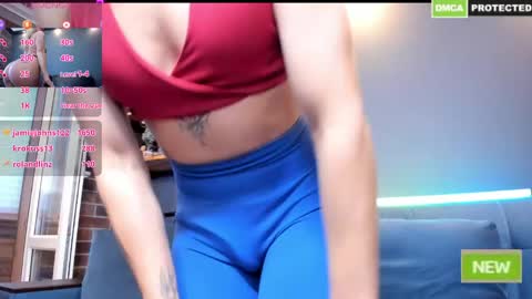 Muscle Queen online show from May 11, 6:05 pm