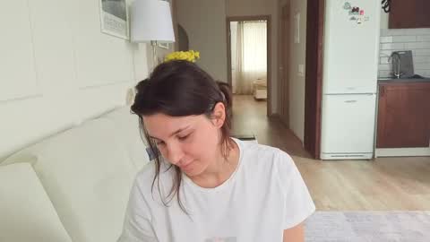 Kristi online show from April 28, 7:56 am