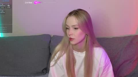 Snapshot of kristy_babe chatting on February 7, 7:59 pm Kristy online show from February 7, 7:59 pm