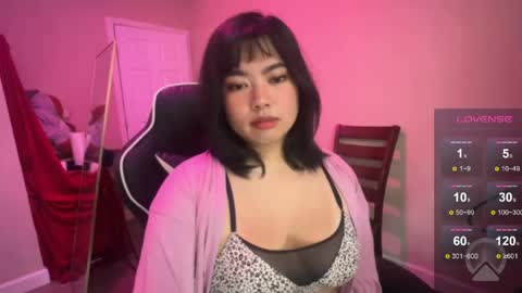 kuromixx444 online show from April 29, 1:47 pm