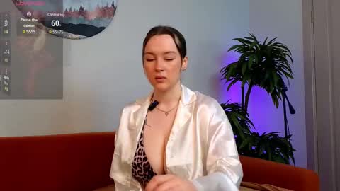 Snapshot of kylie_moss chatting on March 9, 4:27 am Anna online show from March 9, 4:27 am