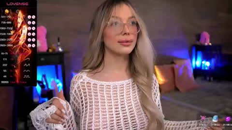 Kylie online show from February 24, 10:03 pm