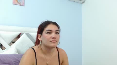 Kylie online show from July 31, 3:35 pm