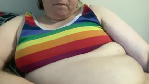 Snapshot of kylorencat chatting on December 16, 3:00 pm KYLO online show from December 16, 3:00 pm