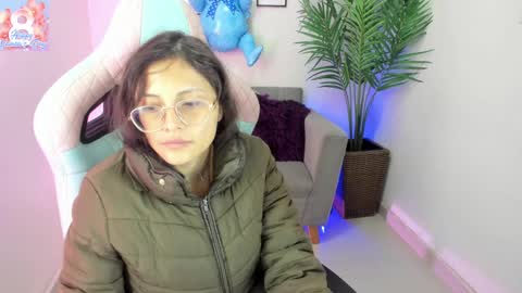 Snapshot of kyomi_chang chatting on March 11, 12:17 pm Kyomi online show from March 11, 12:17 pm
