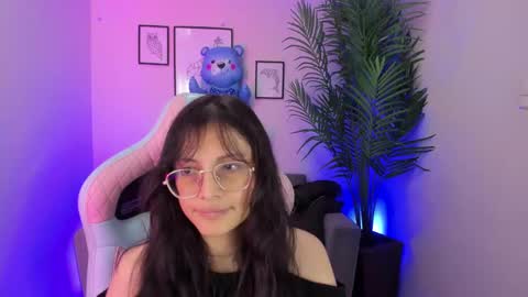 Snapshot of kyomi_chang chatting on March 7, 1:07 pm Kyomi online show from March 7, 1:07 pm