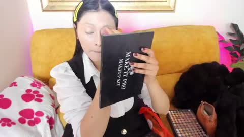 Kyomi online show from July 31, 1:23 pm