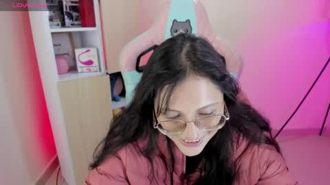 Snapshot of kyomi_chang chatting on February 6, 12:37 pm Kyomi online show from February 6, 12:37 pm