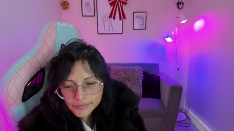 Snapshot of kyomi_chang chatting on January 7, 12:31 pm Kyomi online show from January 7, 12:31 pm