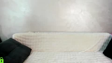 Snapshot of l1l_lola chatting on February 20, 6:06 am Ameli online show from February 20, 6:06 am
