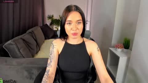 lilia online show from March 17, 9:13 am