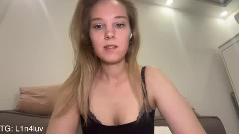 lina online show from June 7, 7:32 pm