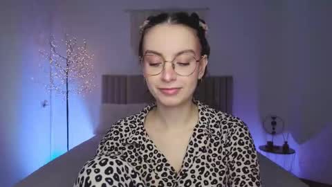 Margo  online show from March 16, 2:32 pm