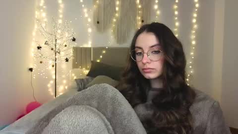 Margo  online show from January 13, 2:10 pm