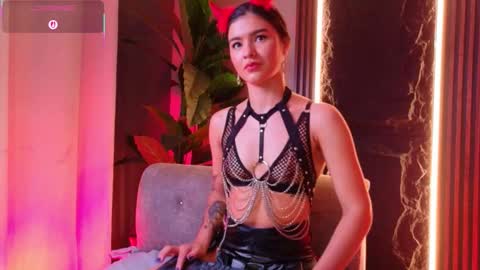 Snapshot of la_diabla_111_ chatting on September 12, 7:32 pm Karime online show from September 12, 7:32 pm