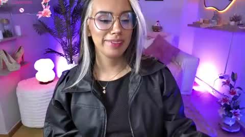 T A T I A N A online show from July 28, 11:17 am