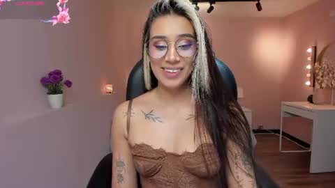 T A T I A N A online show from July 2, 11:27 am