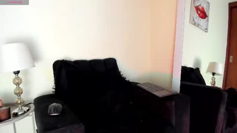 lace_victoria online show from June 14, 2:24 am