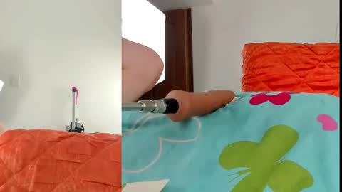 LACI LOST online show from January 11, 3:28 pm