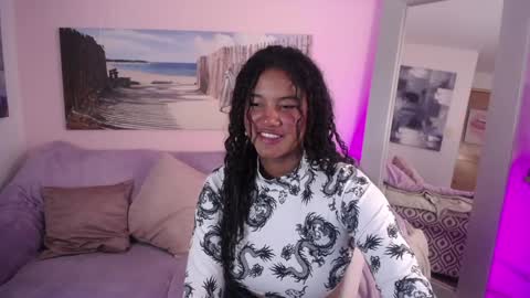Snapshot of lady_danbury chatting on December 21, 12:31 am Karla - Instagram lady karla1 online show from December 21, 12:31 am