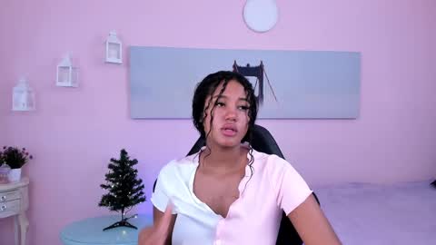 Snapshot of lady_danbury chatting on February 19, 6:00 pm Karla - Instagram lady karla1 online show from February 19, 6:00 pm