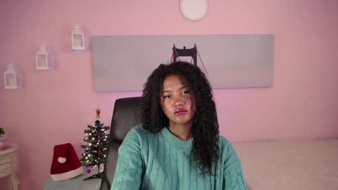 Snapshot of lady_danbury chatting on December 17, 12:43 pm Karla - Instagram lady karla1 online show from December 17, 12:43 pm