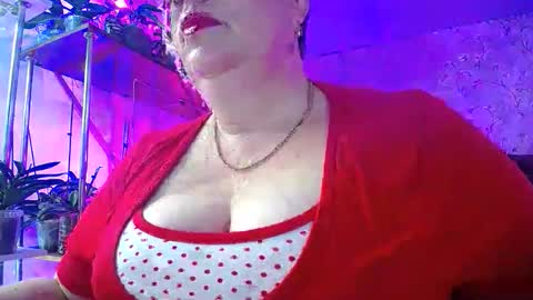 Lady Gloria online show from November 23, 7:00 am