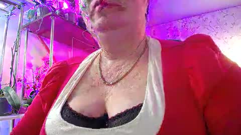 Lady Gloria online show from March 9, 2:32 pm