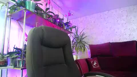 Lady Gloria online show from September 20, 10:46 am