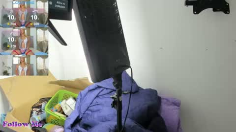 lady_miss___ online show from June 27, 11:55 am