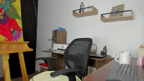 Snapshot of lady_sophie01 chatting on September 27, 6:37 pm Sophie   online show from September 27, 6:37 pm