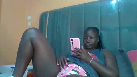 lindah32 online show from June 2, 3:57 pm