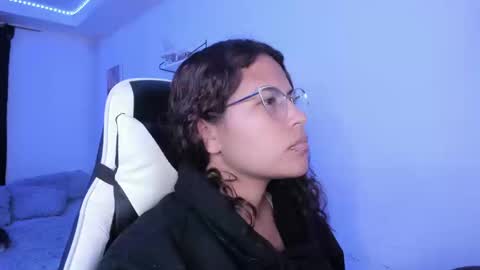  Lady  online show from September 17, 1:25 am