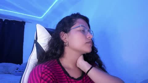  Lady  online show from March 2, 1:04 am