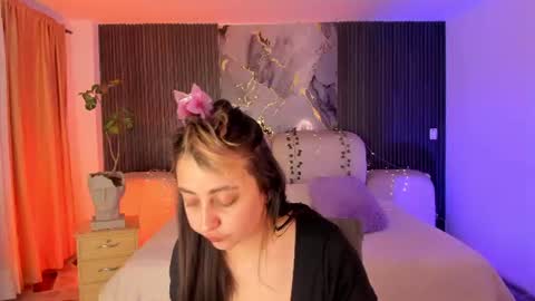 Lady  online show from June 16, 4:13 am